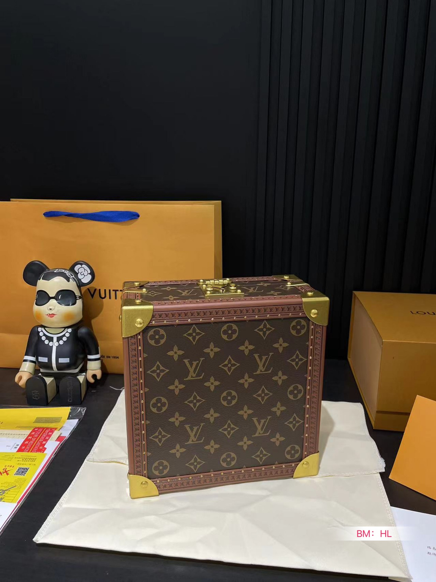 LV M13513 Jewelry Box blue 9.4 x 4.9 x 9.4 inches