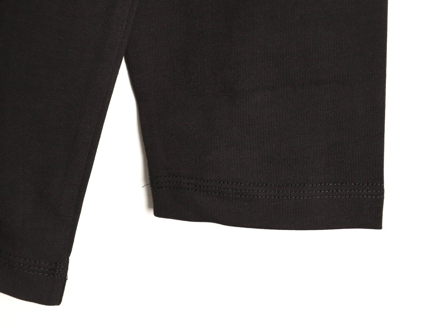 Pra*a 25fw long-sleeved t-shirt