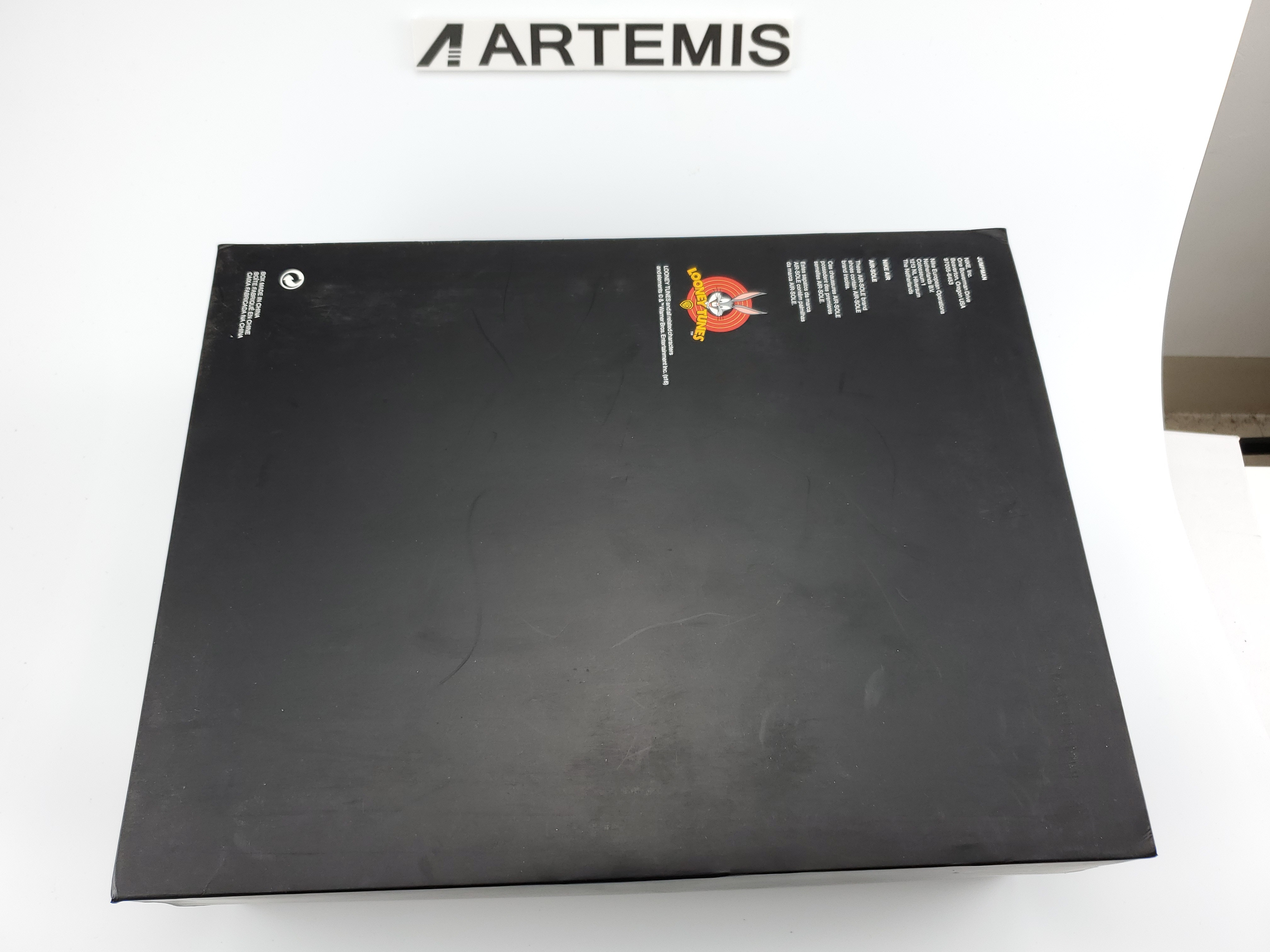 Jordan 11 Retro Space Jam (2016)