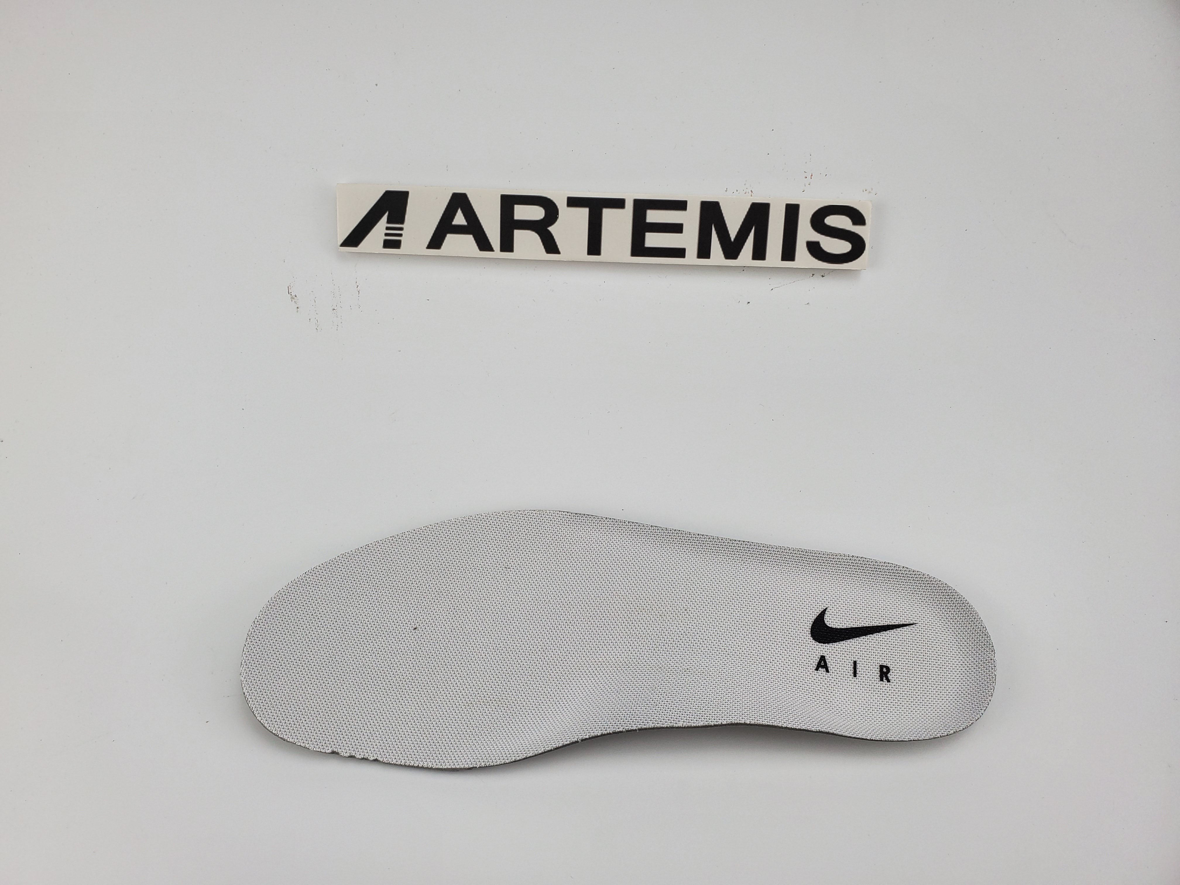 air foamposite one Ch*0me white