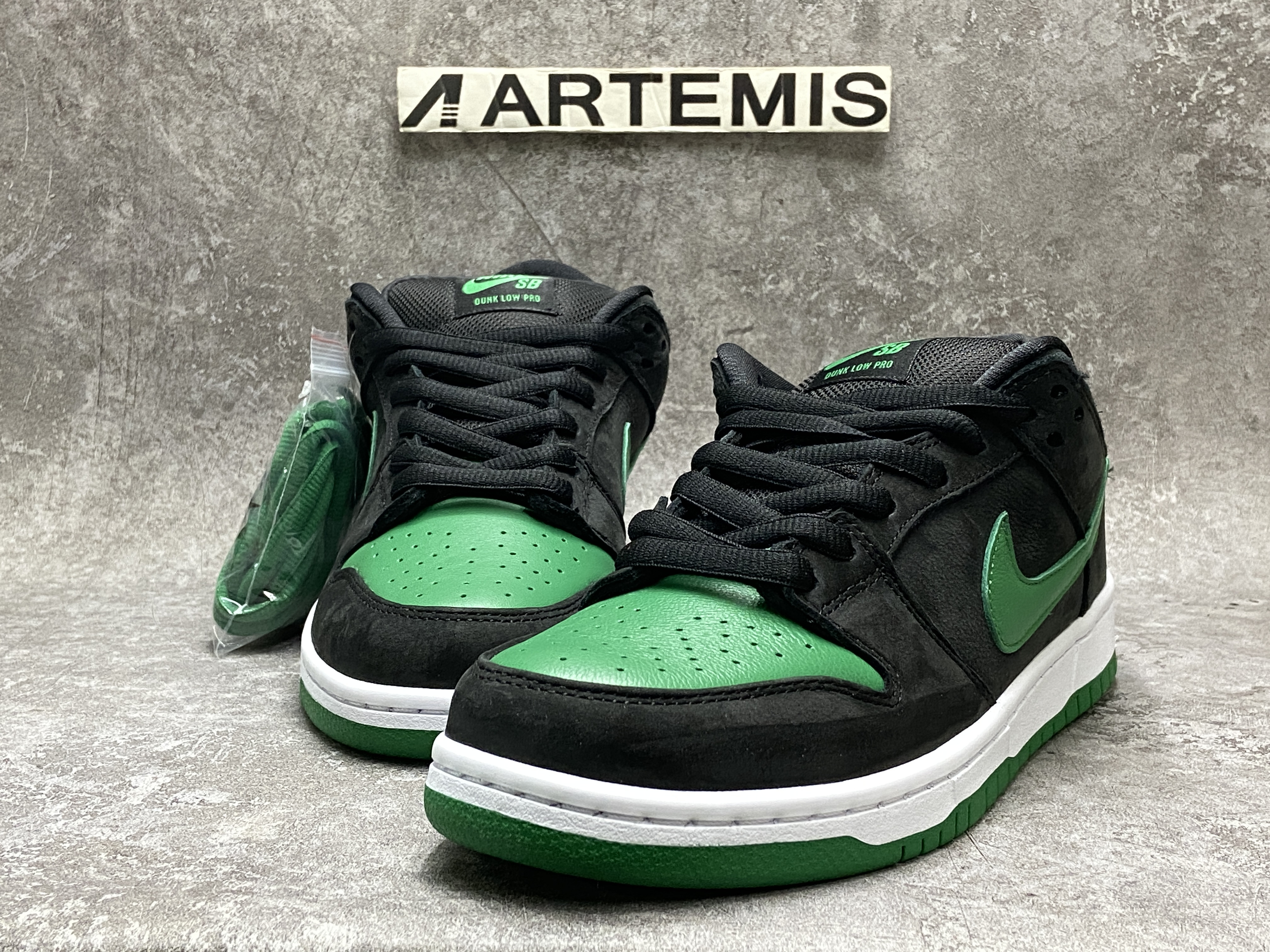 Nike Dunk Low Pro SB 