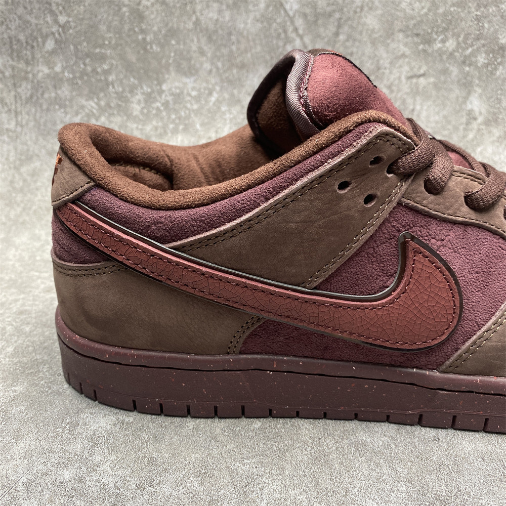 NIKE DUNK LOW PREMIUM SB 