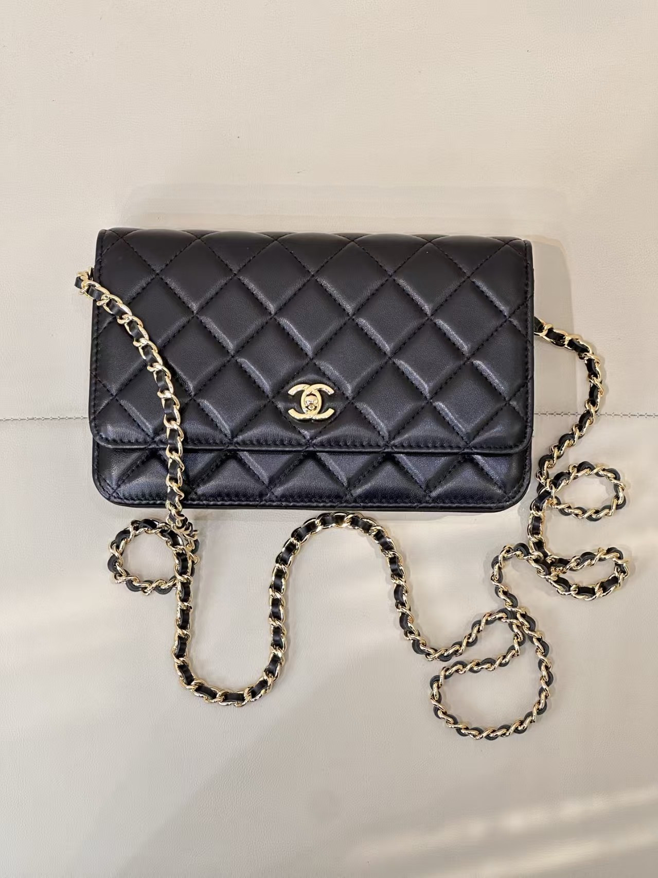 Ch*el woc classic wallet on chain 13x19cm