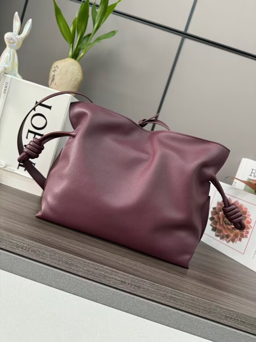 L0ew* flamenco purse 30x24.5x10.5cm