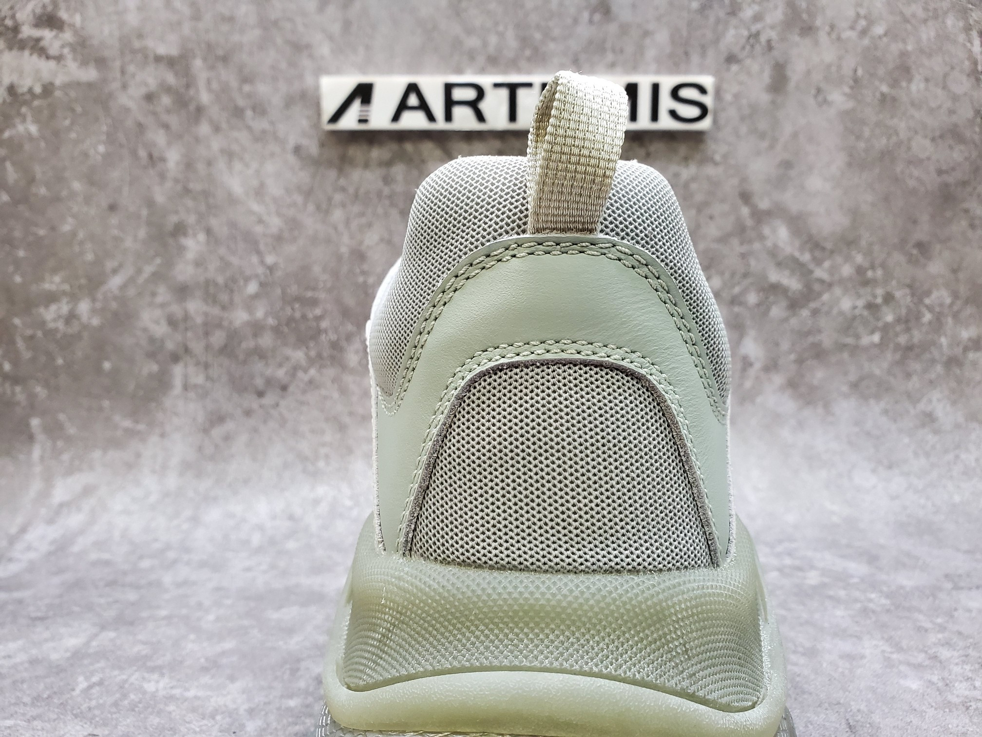 Balenciga Triple S Clear Sole Grey