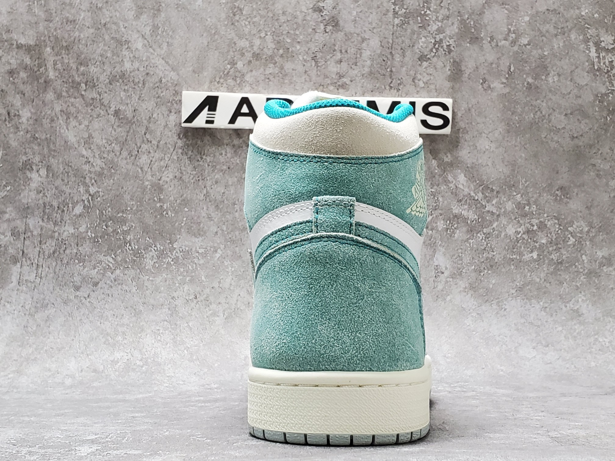 Air Jordan 1 Retro High  