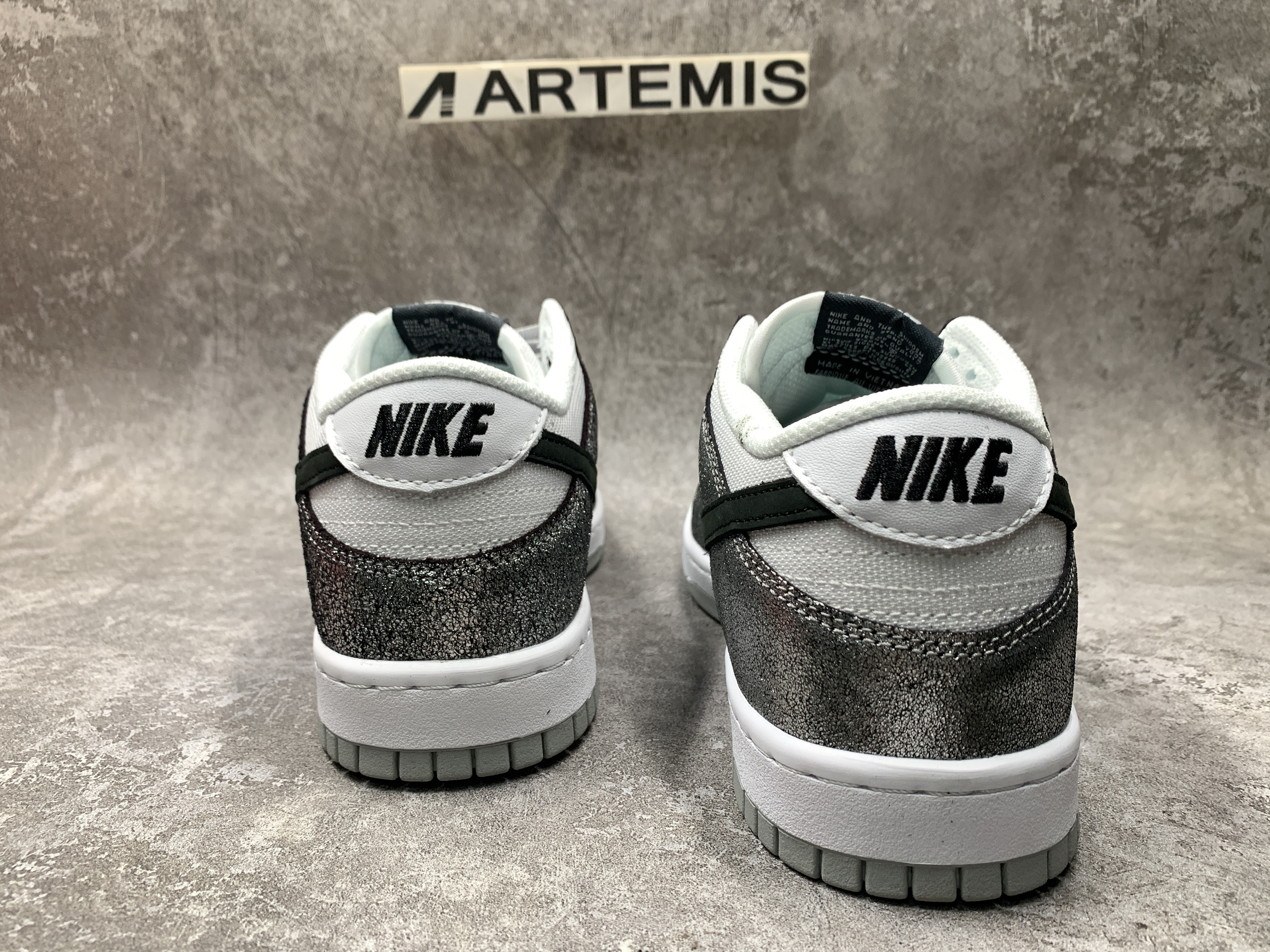 Nike Dunk Low Features Silver Cracked Leather