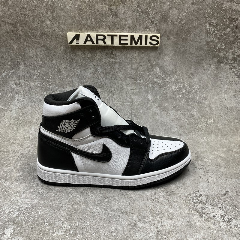 Air Jordan 1 Mid Spli Black White