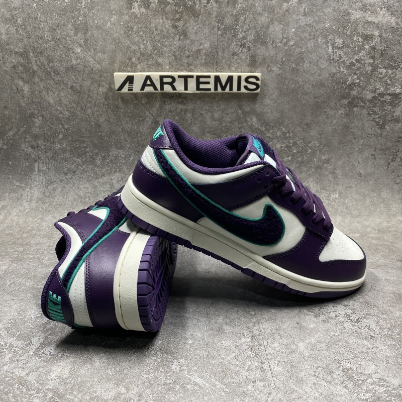 Nike Dunk Low Chenille Swoosh