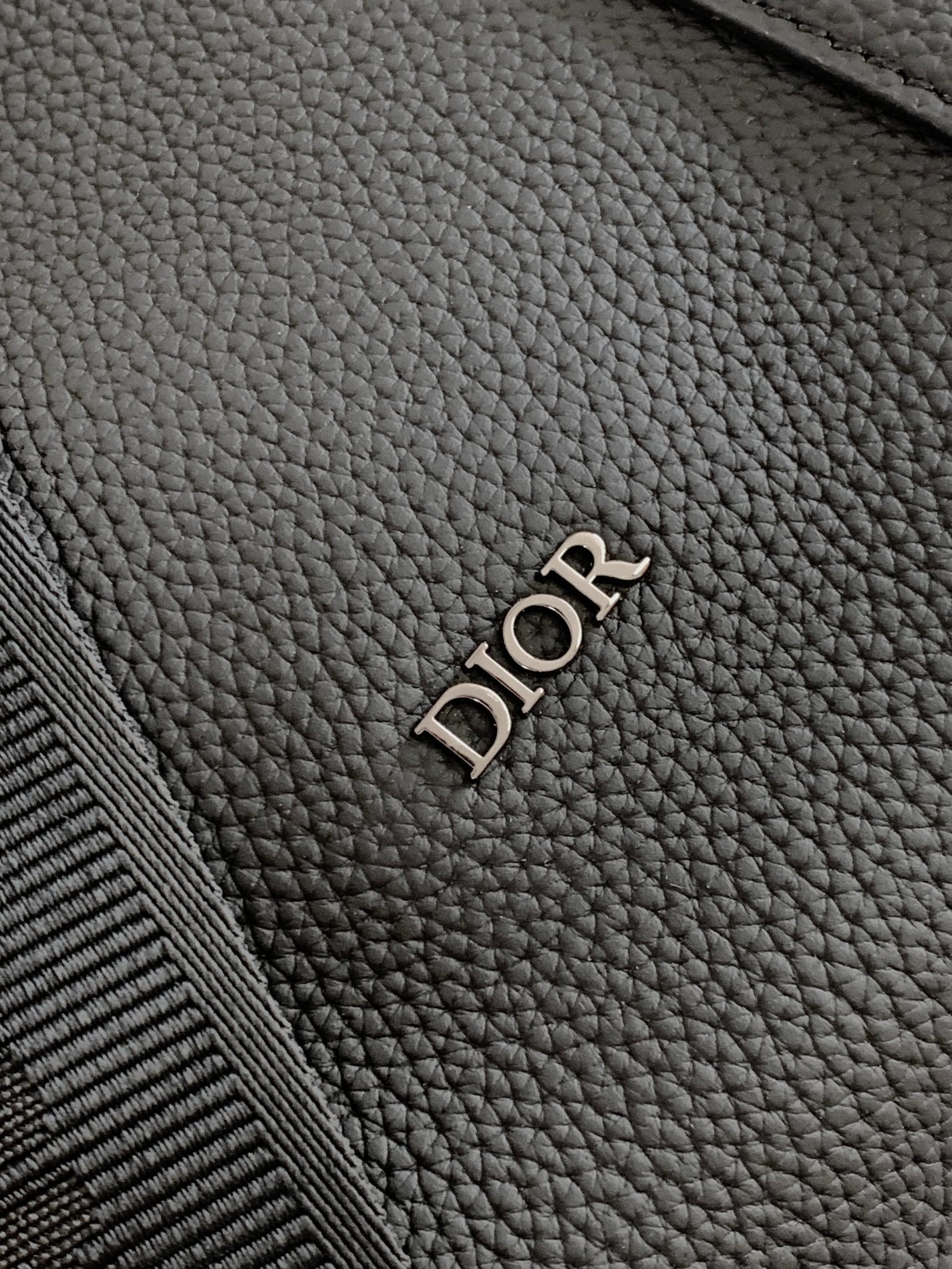 D*or lingot bag all black 50 x 25 x 21.5 cm