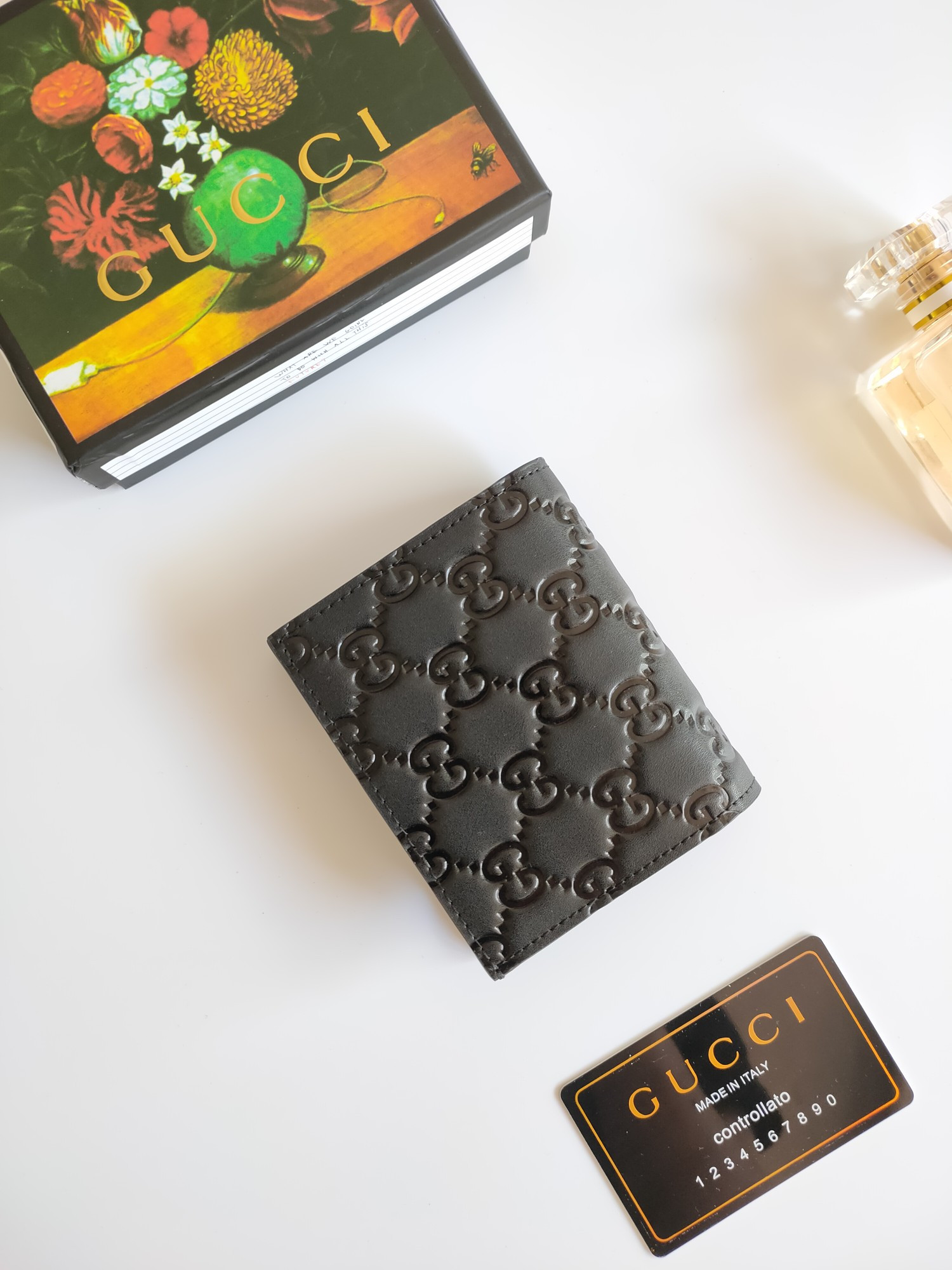 G*u*i gg card case wallet