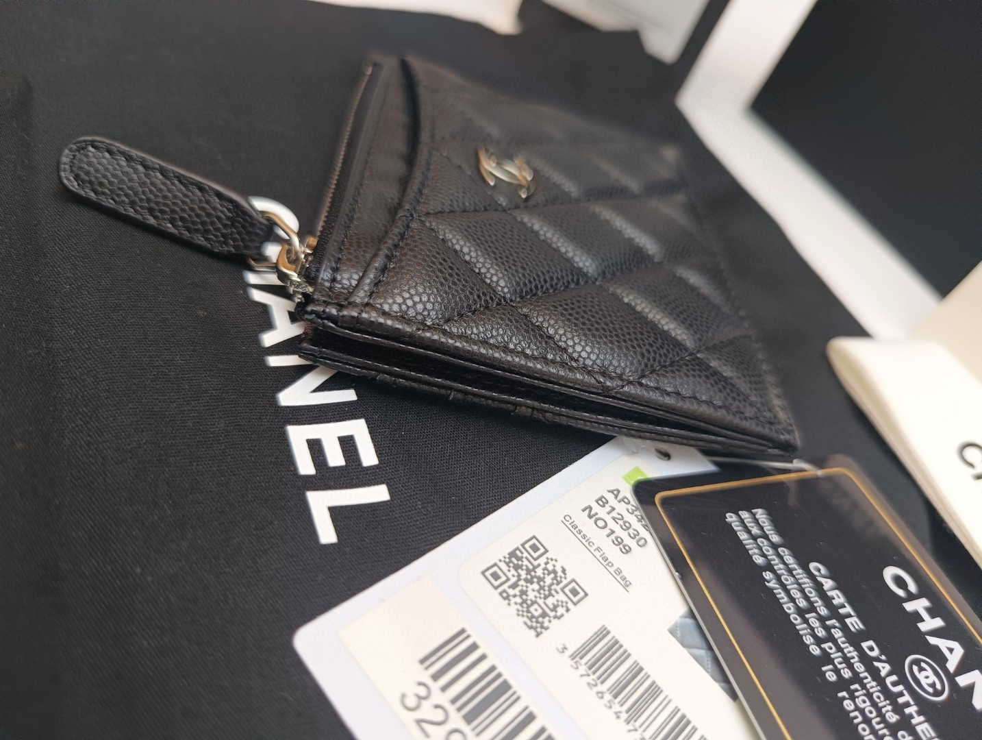 Ch*el card holder 9x11.5cm