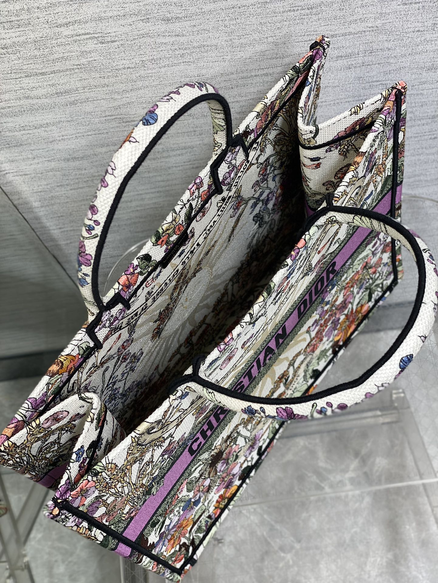 D*or book tote  ecru multicolor 42x18x35cm