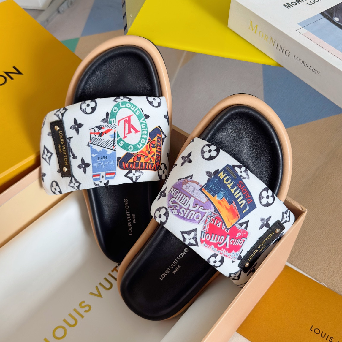 LV Pool Pillow Flat Comfort Mule