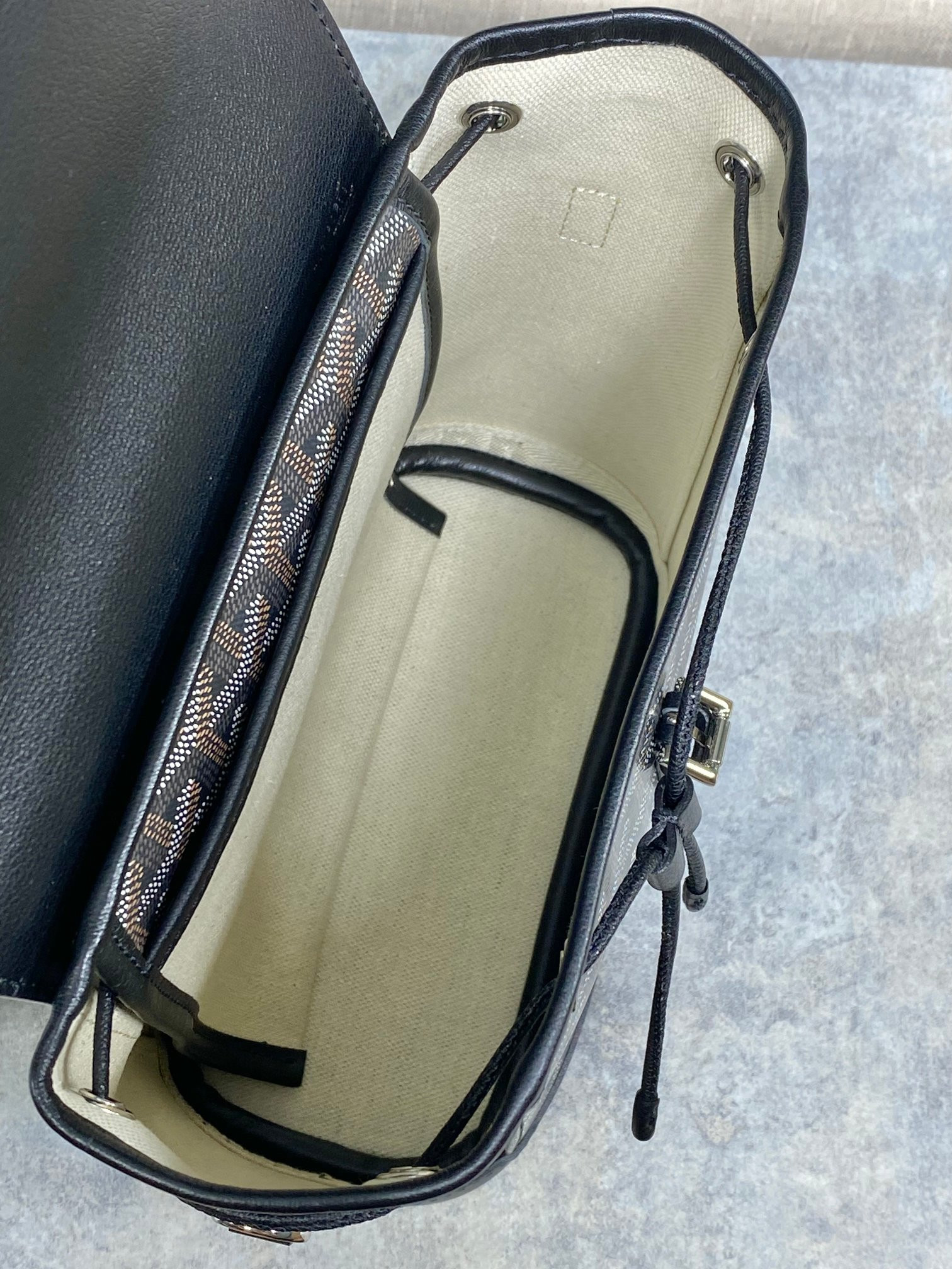 Go*ard mini alpin 23 cm x 9.5 cm x 19 cm