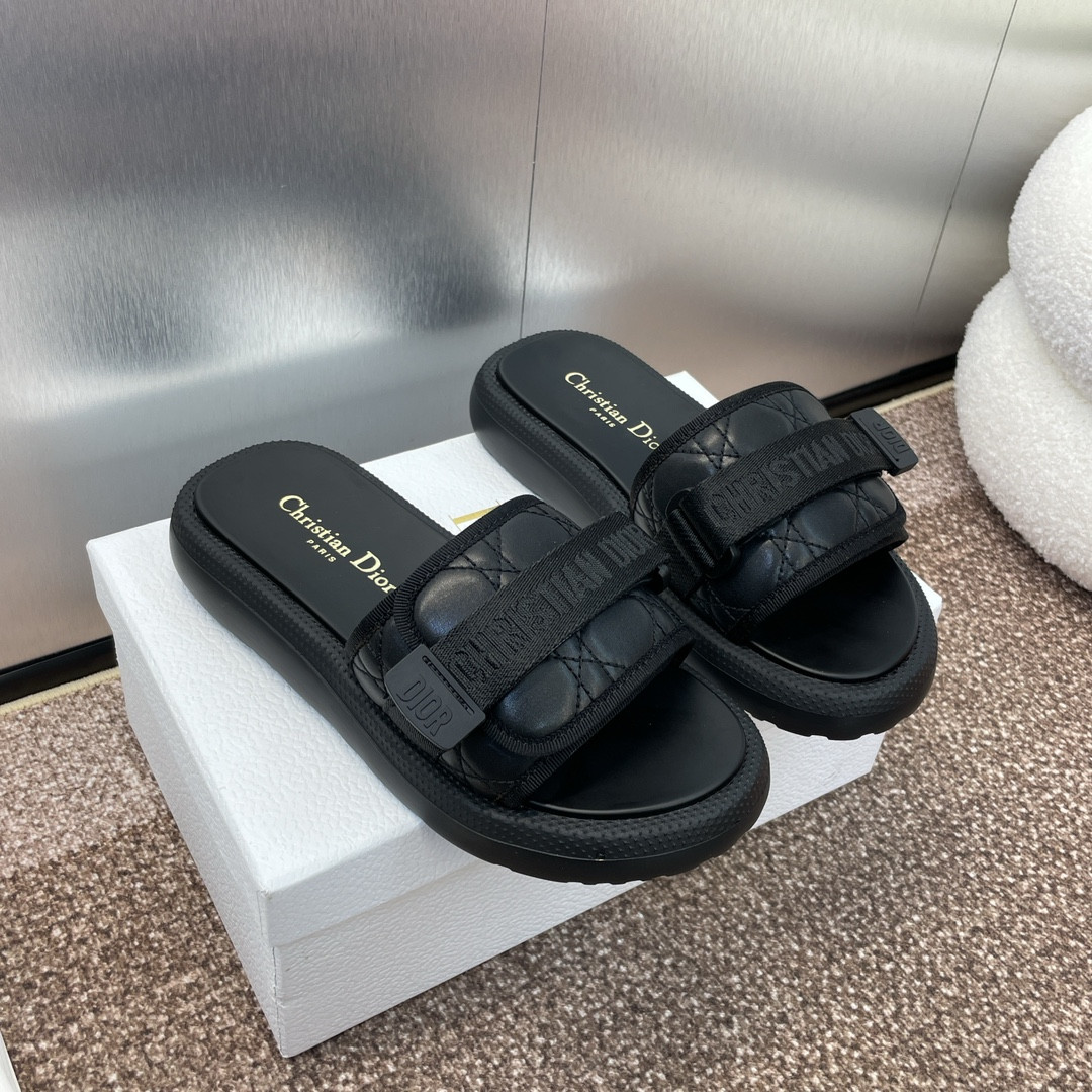 ua D*or D*oriviera dio(r)evolution slide