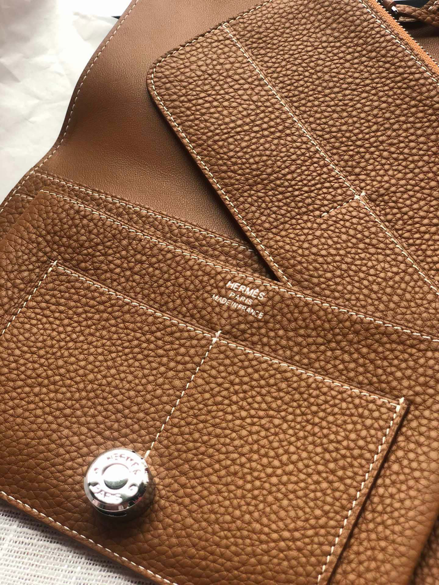 H**me5 dogon duo wallet 20.1cm