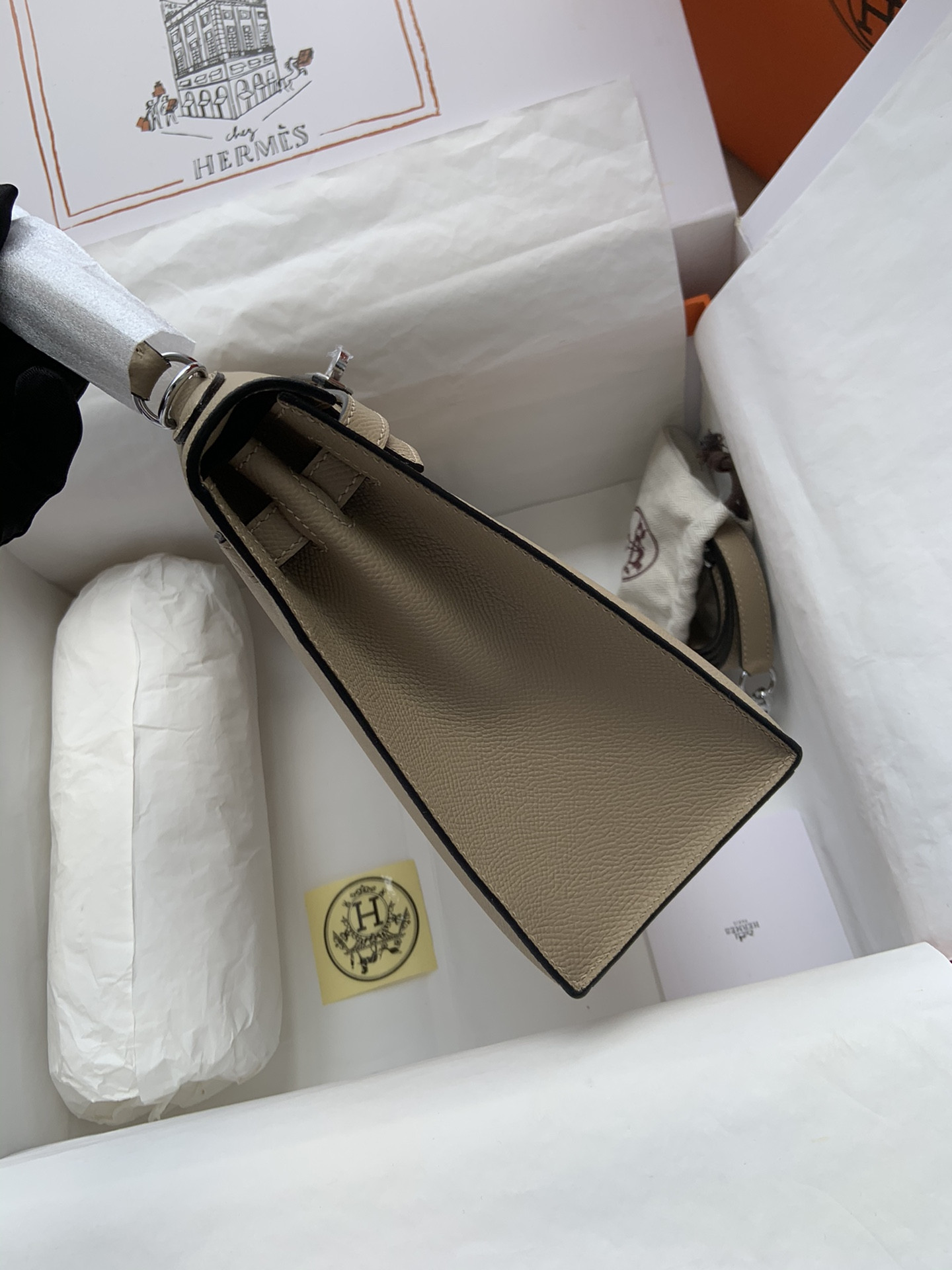 HERMÈS Kelly Silver-tone Hardware 25 28