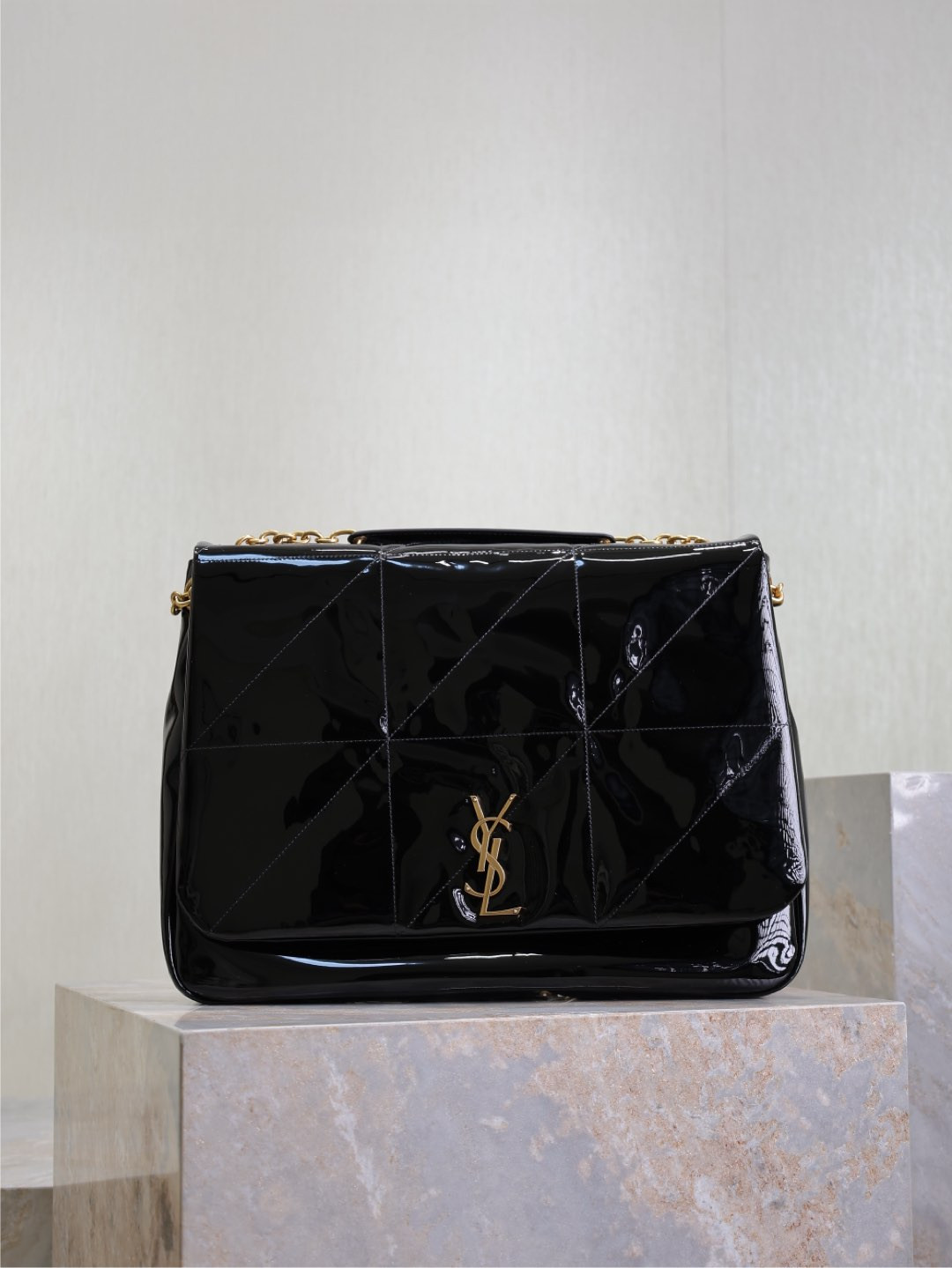 Y*L large jamie 4.3 in patent effect fabric