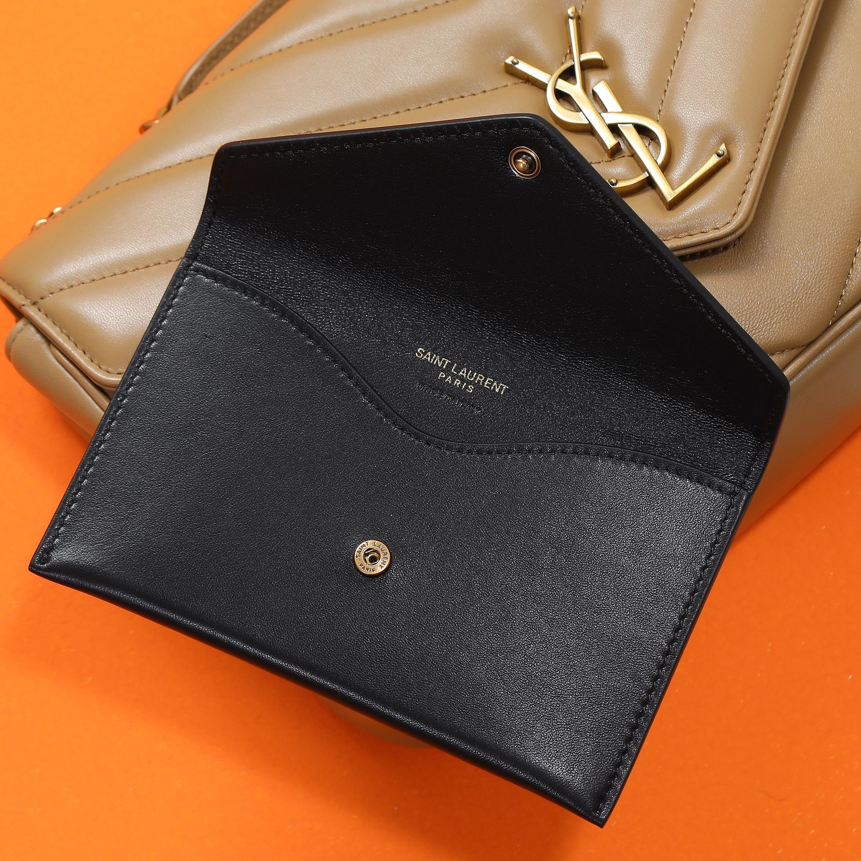 Y*L loulou medium in matelassÉ lambskin 29x17x8cm