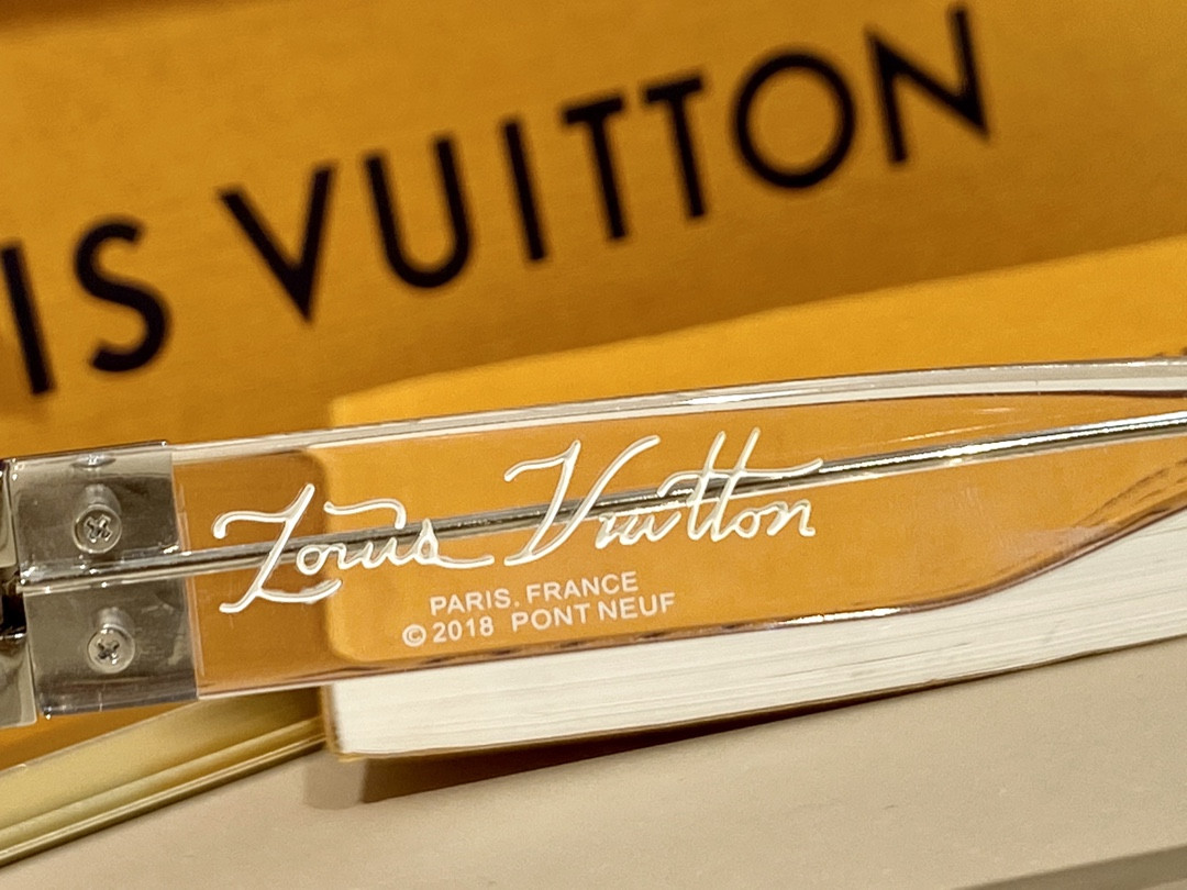 LV Sunglasses Z96006 58-19