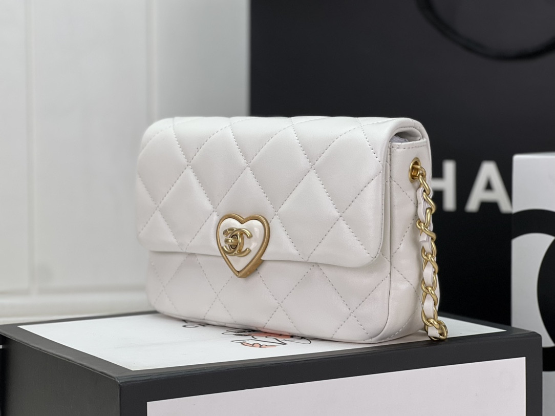 Ch*el flap handbag cf 21x14x6cm