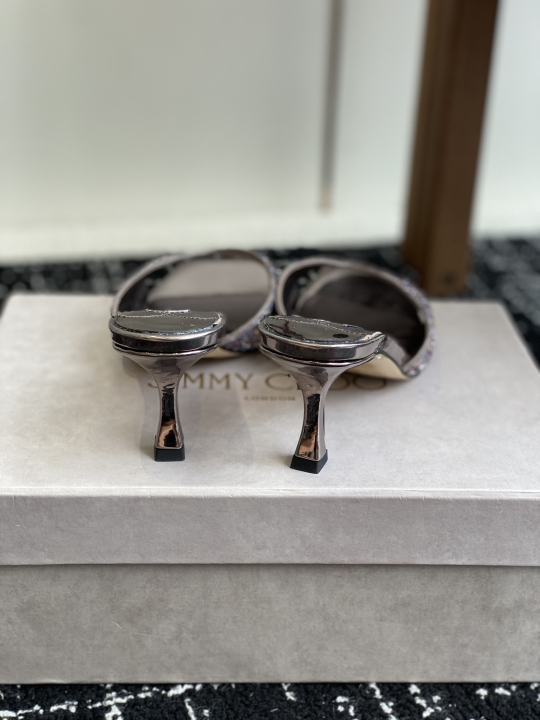 ua Ji*y Ch* slides 4.5cm