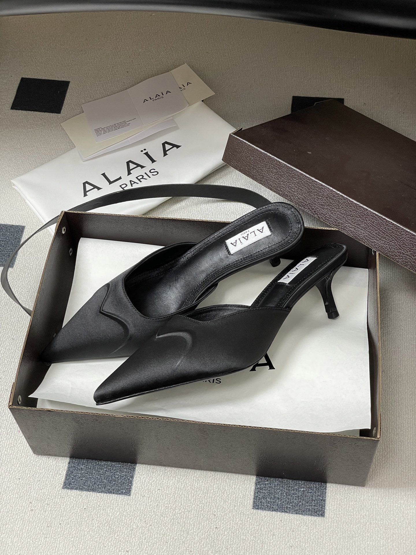 UA Alaïa Le Cœur 3D Satin Mules 6.5cm Heel